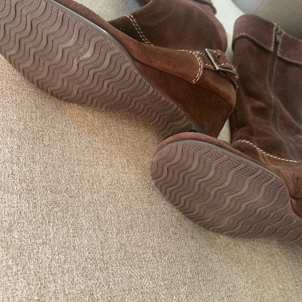 Brown Nordstrom boots size 1M
